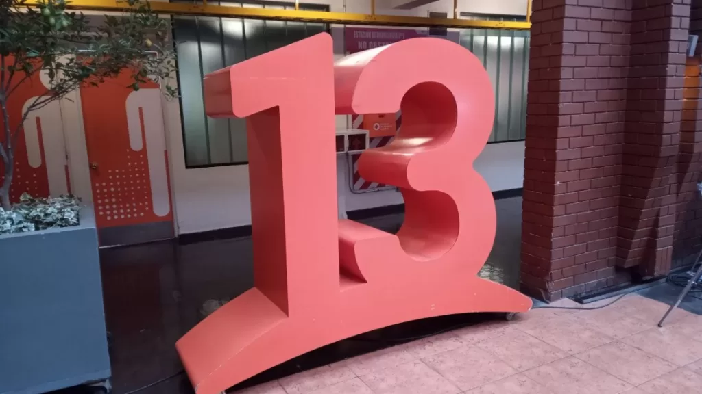 Canal13 Logo 3d (1)