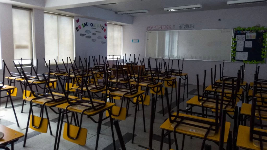 Suspensión De Clases Lluvia En Santiago (1)