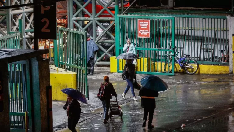 Lluvia En La Región Metropolitana (2)