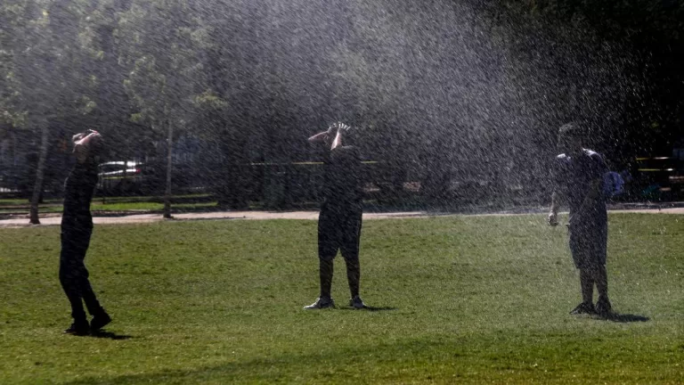 Calor En La Región Metropolitana (2)