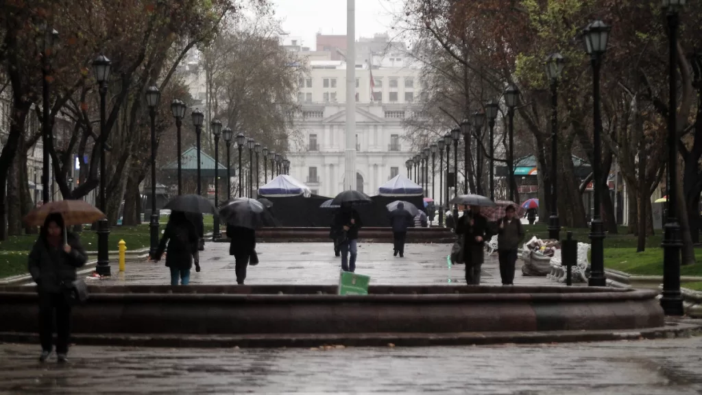 Vuelve La Lluvia A La RM